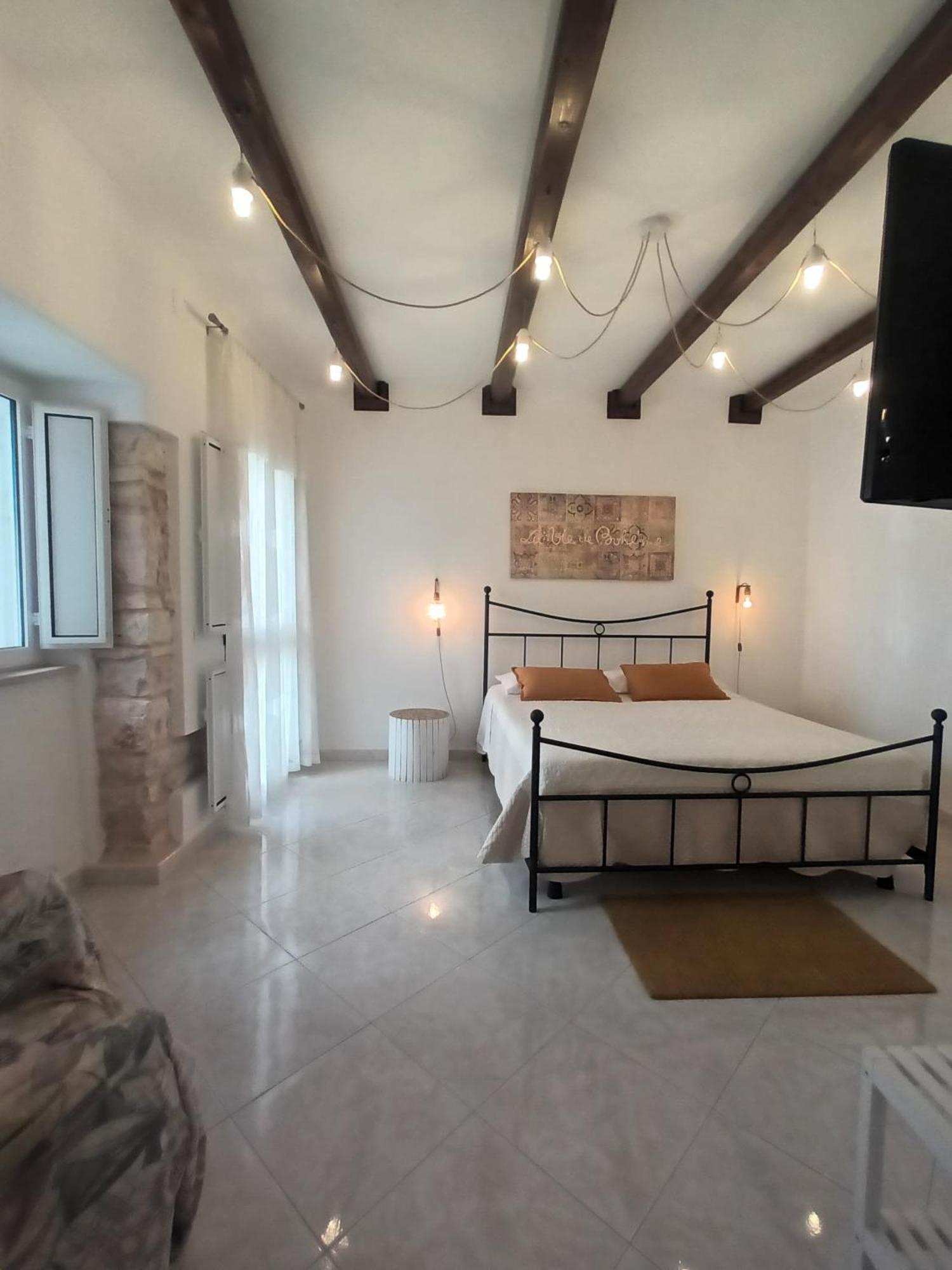 Antiche Mura Apartments"Cielo Di Puglia" -2 Matrimoniali, Cucina E Terrazzo Turi Buitenkant foto