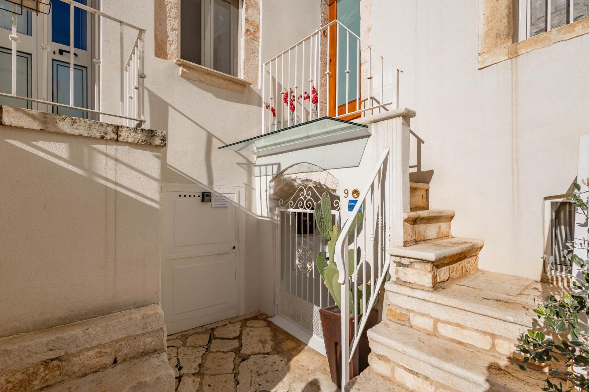 Antiche Mura Apartments"Cielo Di Puglia" -2 Matrimoniali, Cucina E Terrazzo Turi Buitenkant foto