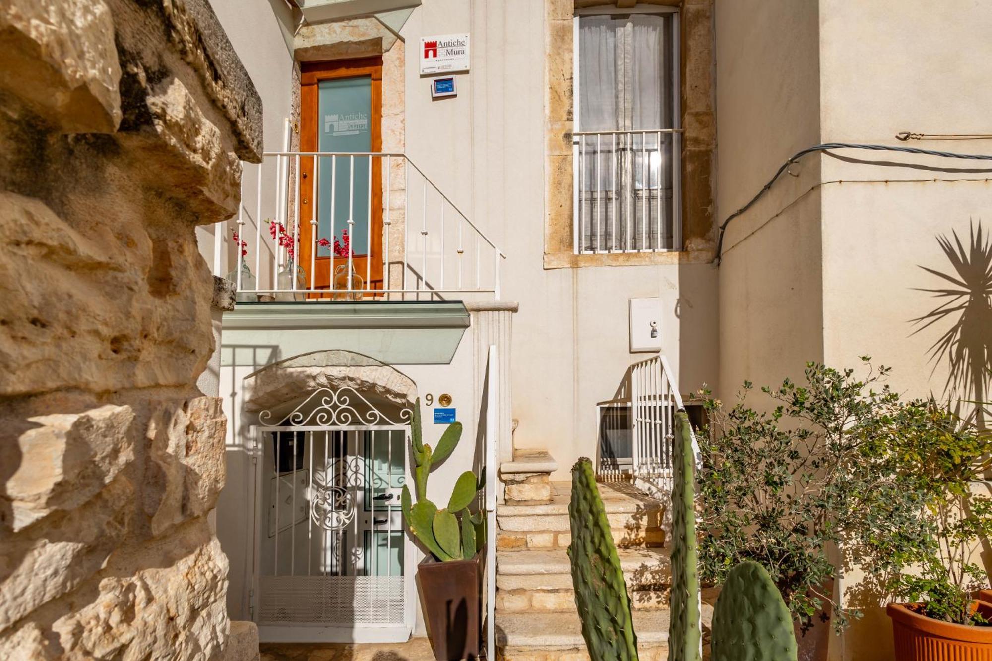 Antiche Mura Apartments"Cielo Di Puglia" -2 Matrimoniali, Cucina E Terrazzo Turi Buitenkant foto