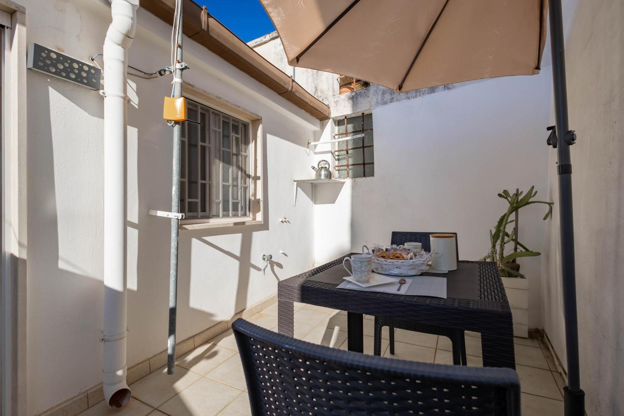 Antiche Mura Apartments"Cielo Di Puglia" -2 Matrimoniali, Cucina E Terrazzo Turi Buitenkant foto
