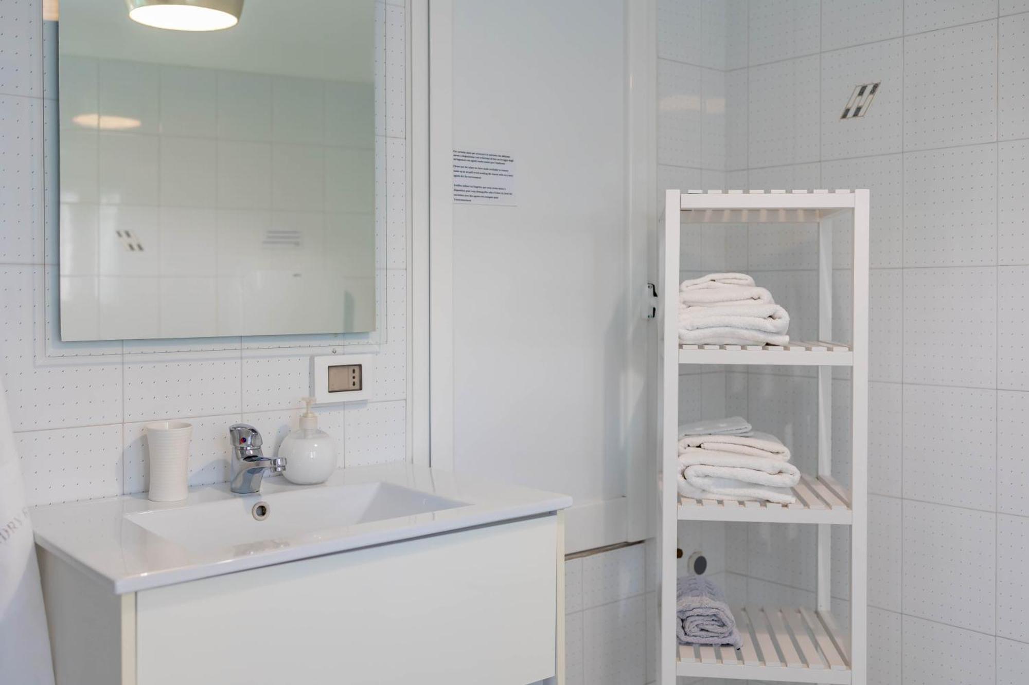 Antiche Mura Apartments"Cielo Di Puglia" -2 Matrimoniali, Cucina E Terrazzo Turi Buitenkant foto